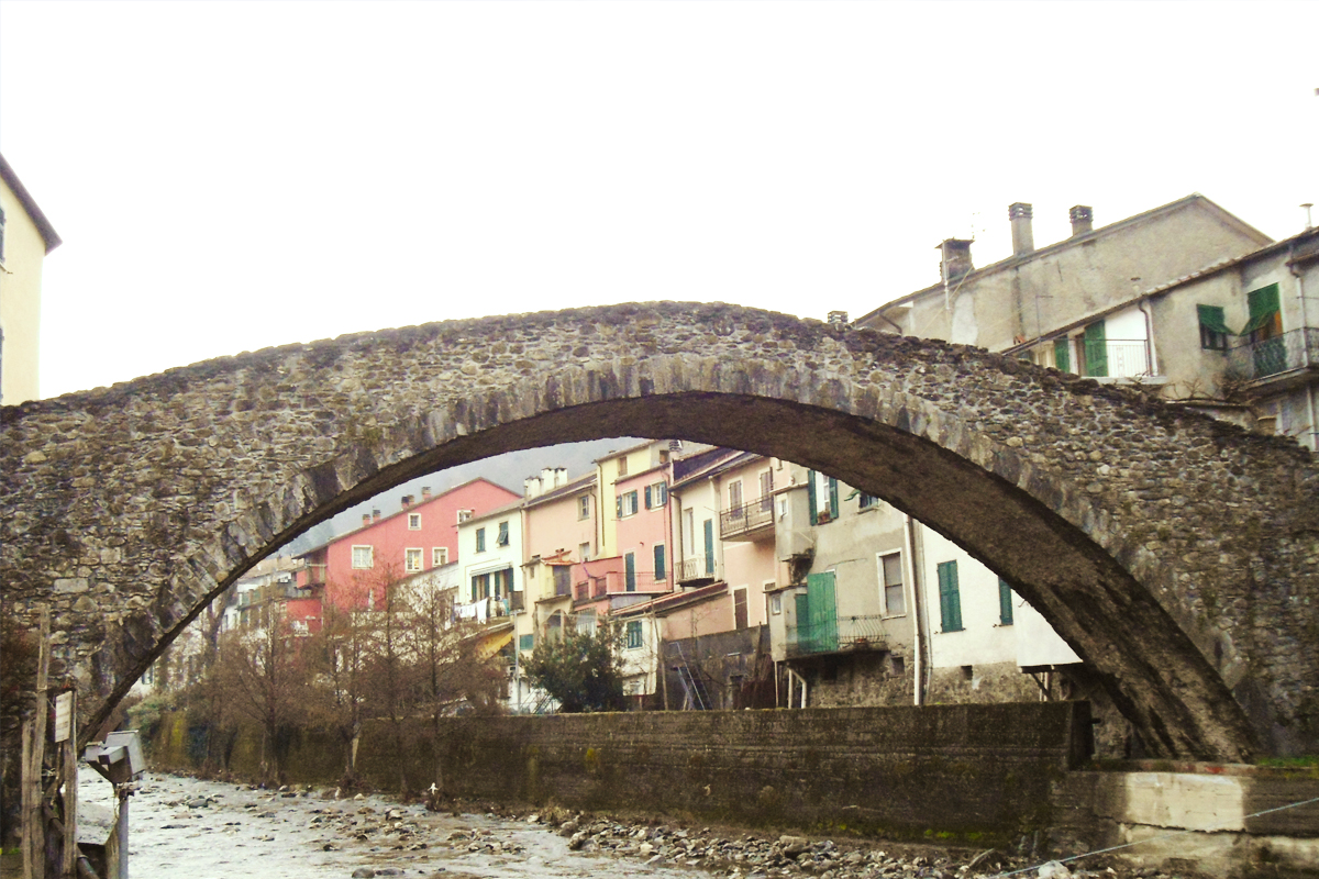 varese ligure